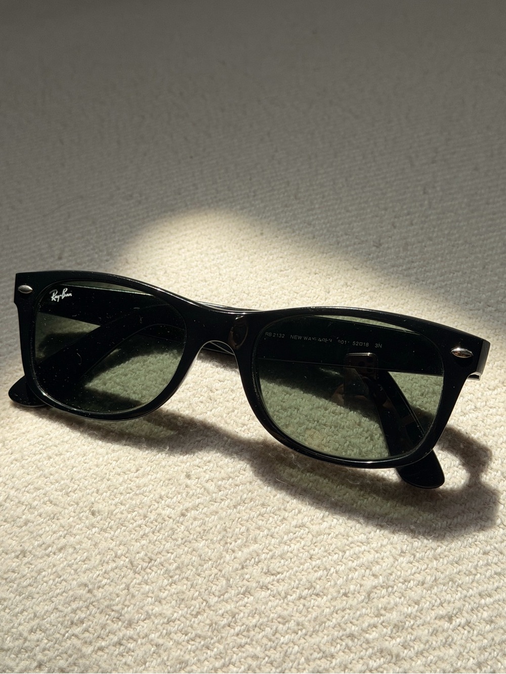 Ray-Ban NEW WAYFARER CLASSIC